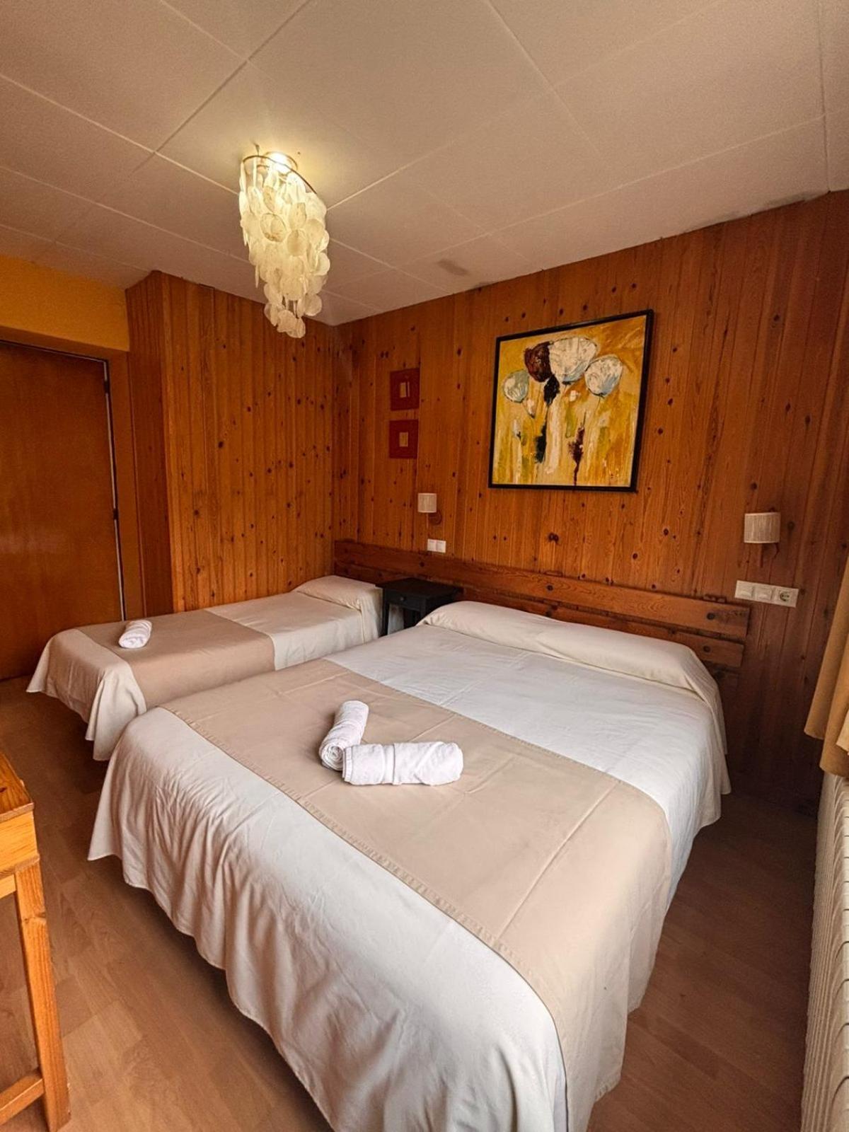 Hotel Prats Ribes De Freser Exteriör bild