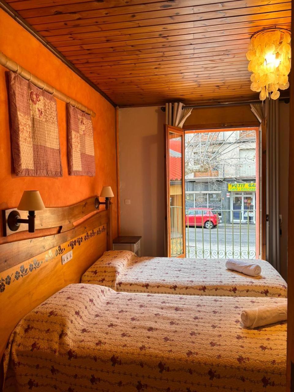 Hotel Prats Ribes De Freser Exteriör bild